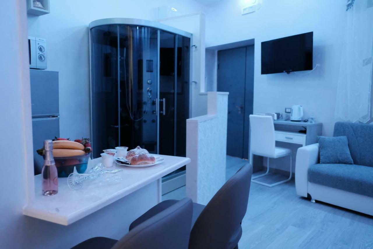 Luxury Holidays Napels Buitenkant foto